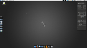 1024px-Screenshot_of_PinguyOS_LiveDVD_Desktop.